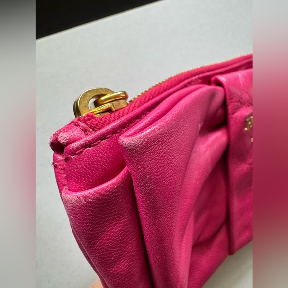 Prada pink soft leather pouch clutch wallet - Picture 12 of 16